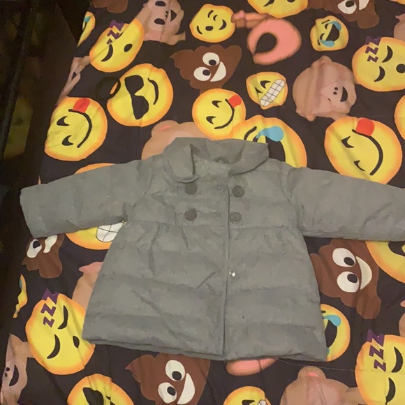 Baby Girls down gap coat in excellent condition - Picture 4 of 6